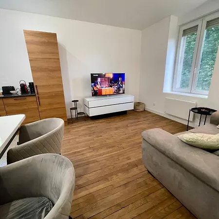 Le Onze Apartment *